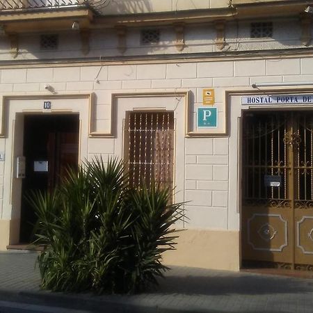 Hostal Porta De Ferro Sant Boi de Llobregat Exteriör bild